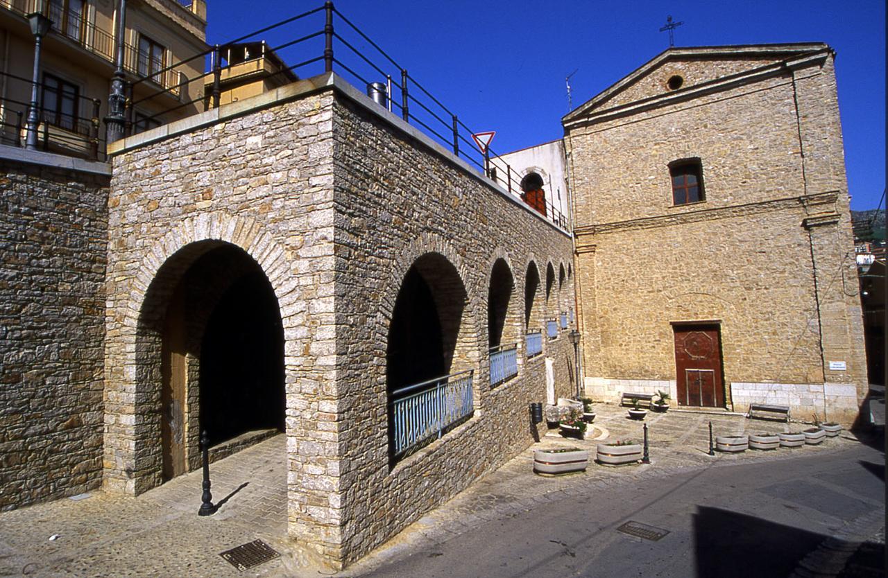 Caccamo Villetta In Centro Storico מראה חיצוני תמונה